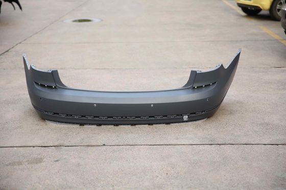 Volkswagen Passat 2016 2017 2018 Auto Parts Rear Bumper Skin 56D 807 411